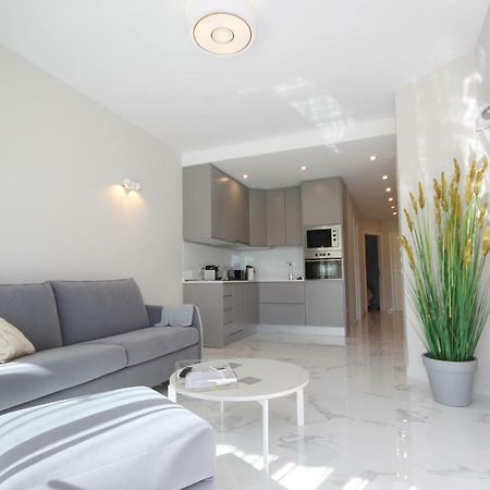 Luxury Apartments In First Beach Line With Pool Costa Adeje  Bagian luar foto
