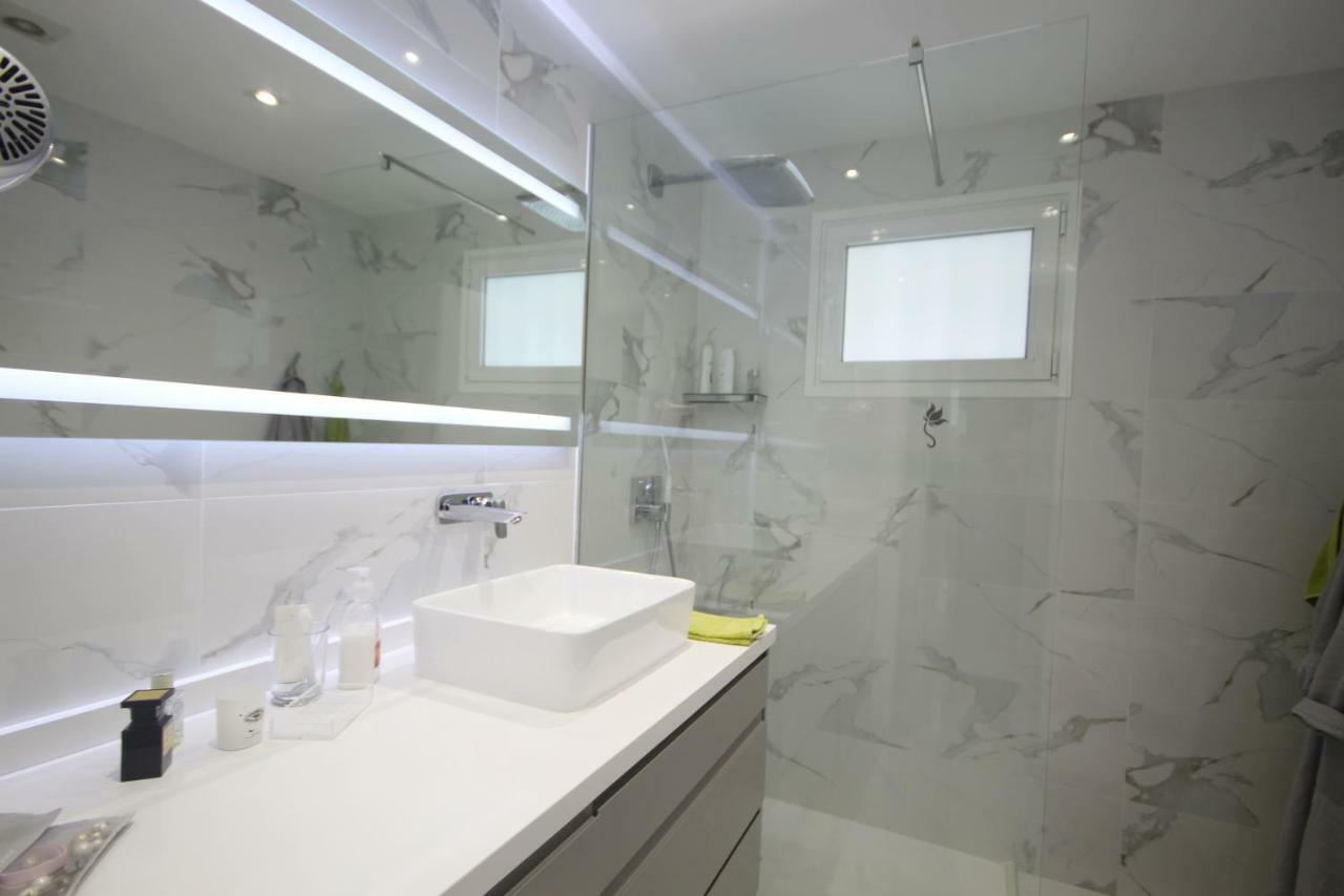 Luxury Apartments In First Beach Line With Pool Costa Adeje  Bagian luar foto