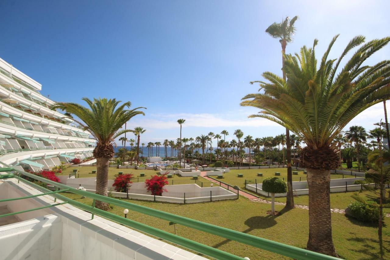 Luxury Apartments In First Beach Line With Pool Costa Adeje  Bagian luar foto