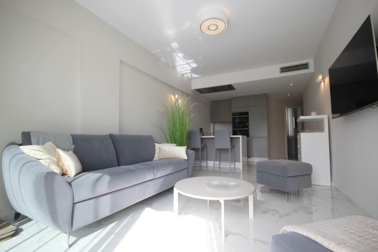 Luxury Apartments In First Beach Line With Pool Costa Adeje  Bagian luar foto